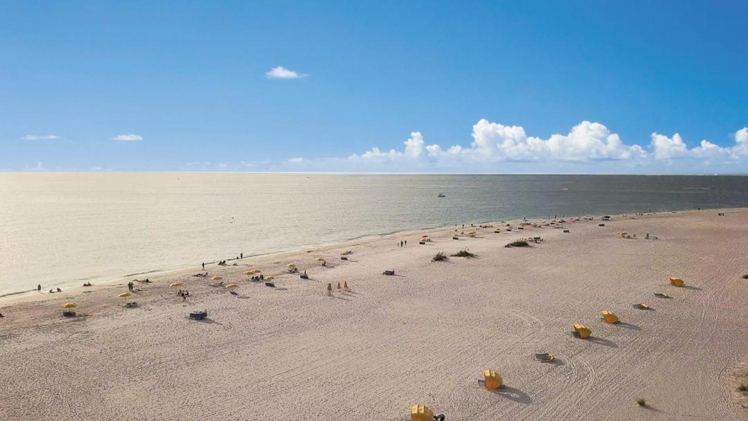 The Sands Of Treasure Island Otel St. Pete Beach Dış mekan fotoğraf