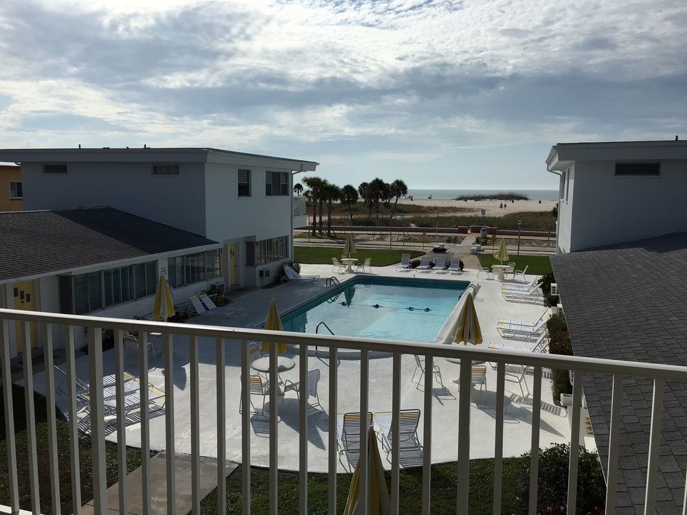 The Sands Of Treasure Island Otel St. Pete Beach Dış mekan fotoğraf